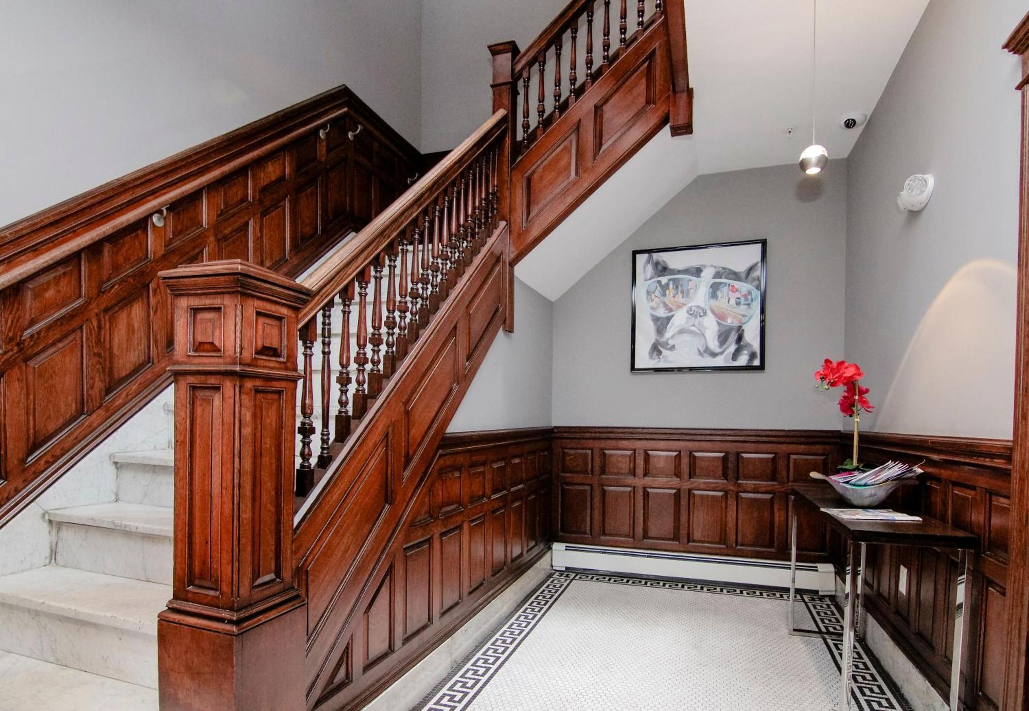 Stylish Studio In Brookline-5Min Train To Boston.. #2 المظهر الخارجي الصورة